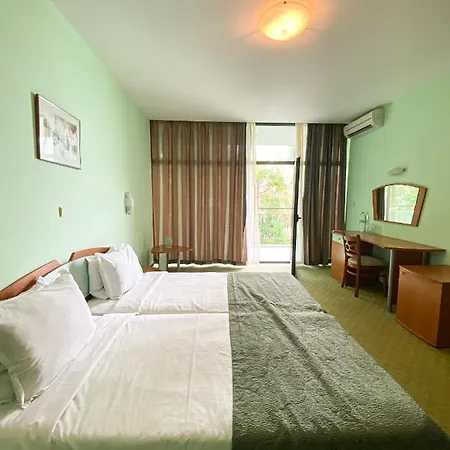 - One Bedroom Beachfront Apartmán Zlate písky
